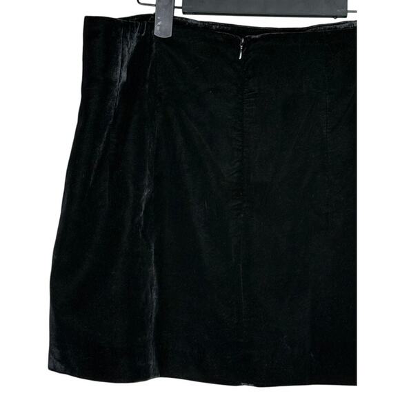 NWT Zara Soft Velvet Velour Straight Mini Skirt Zip Up Closure L Black #3823 - Picture 8 of 15
